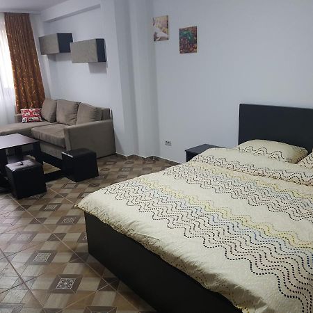 Aparthomes Fundeni Bucharest Exterior photo