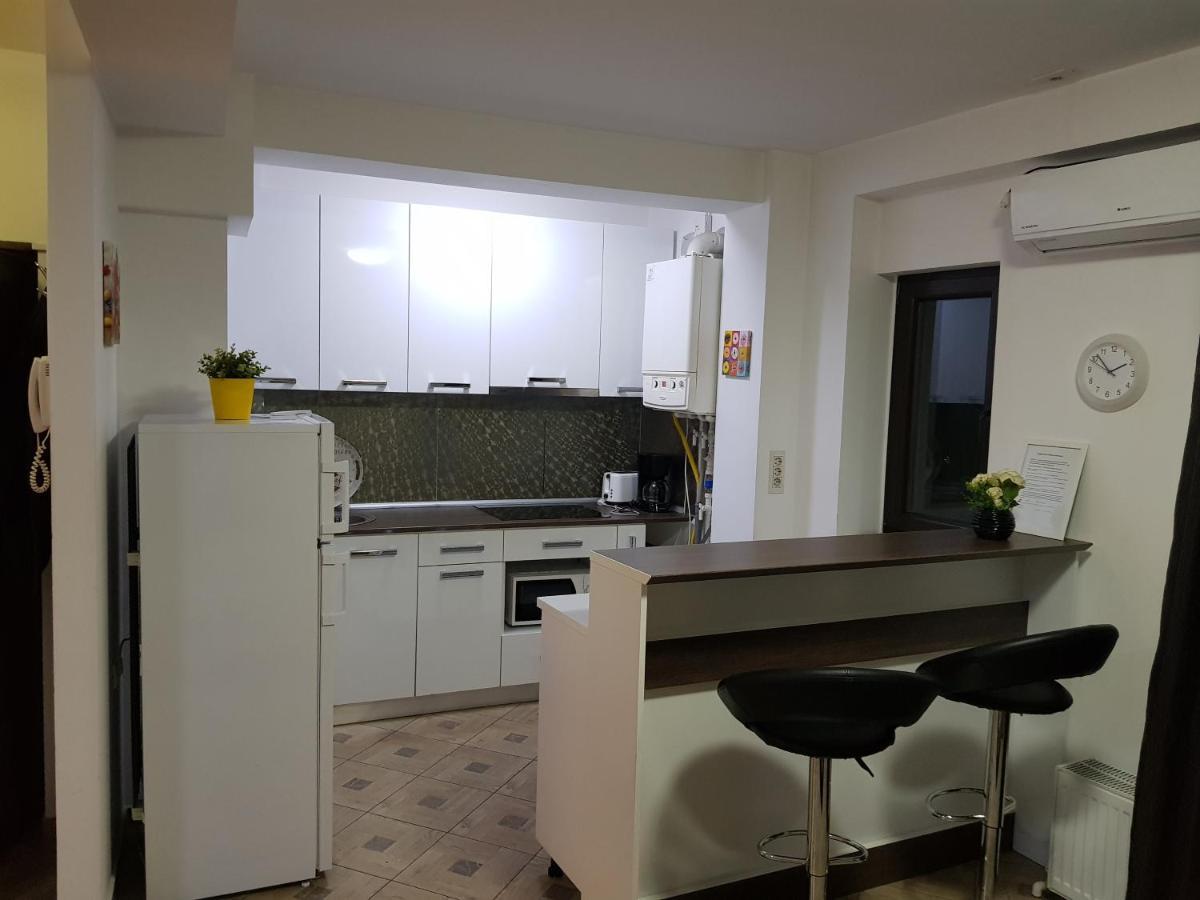 Aparthomes Fundeni Bucharest Exterior photo