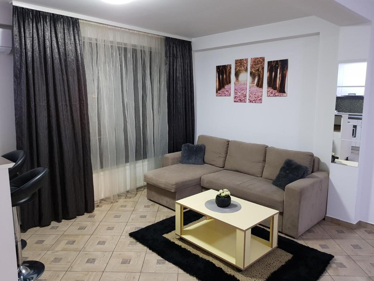 Aparthomes Fundeni Bucharest Exterior photo